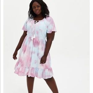 Torrid 6X Tie-Dye Crosshatch Tiered Babydoll Dress